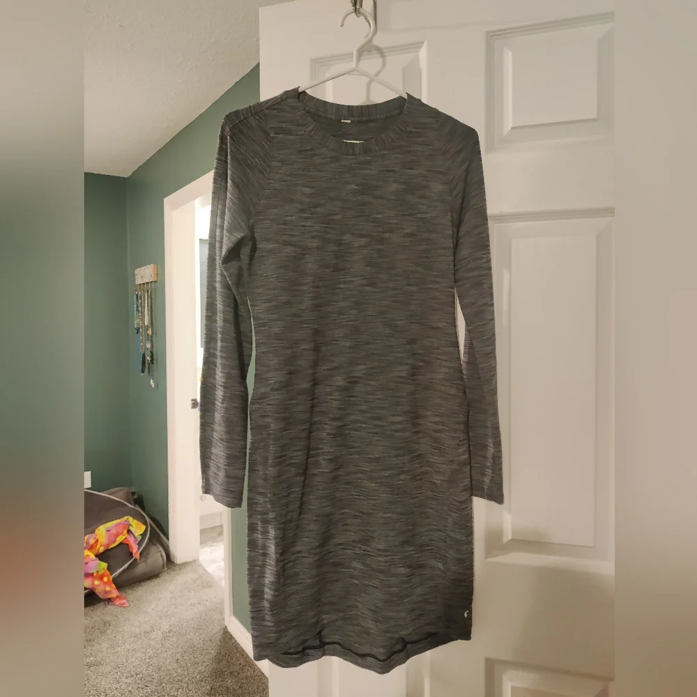 Lululemon "And Where-to dress" - Picture 7 of 7
